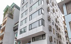 22HOUSING 39 Linh Lang Hotel&Residence